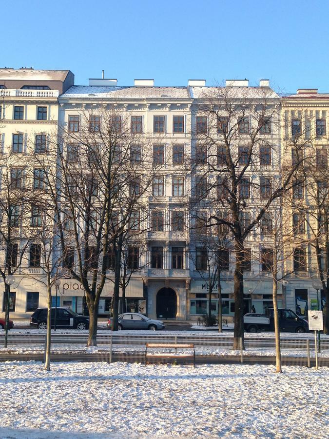 Vca Palais Brambilla Apartment Vienna Exterior photo